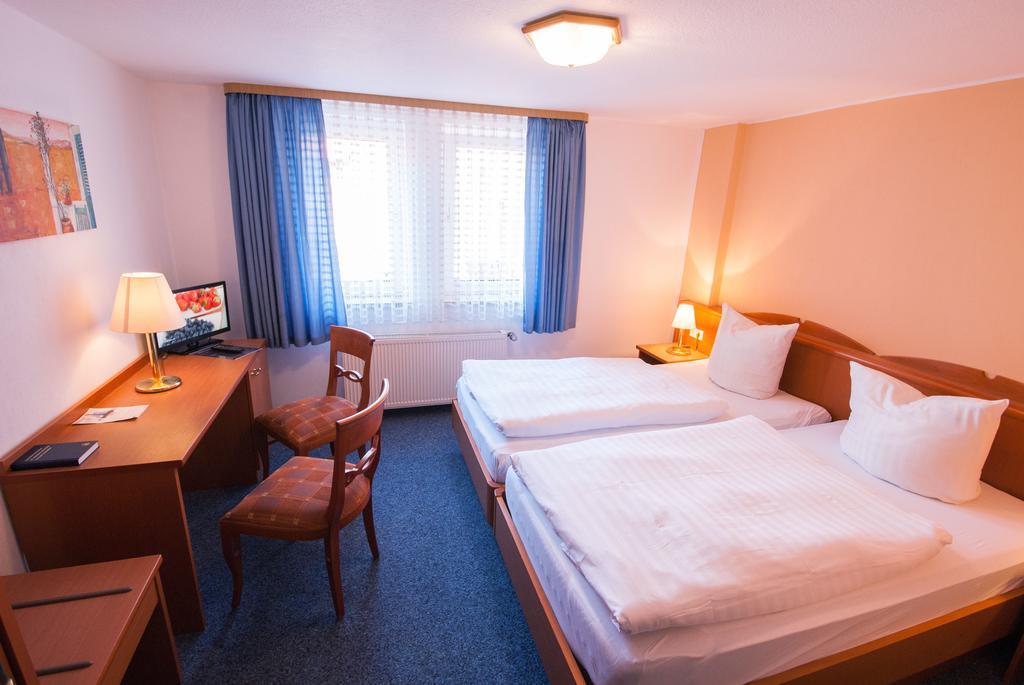 Gasthaus Hotel Pfeifferling 볼파겐 외부 사진